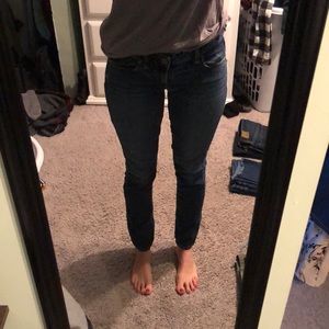 Low waisted jeans